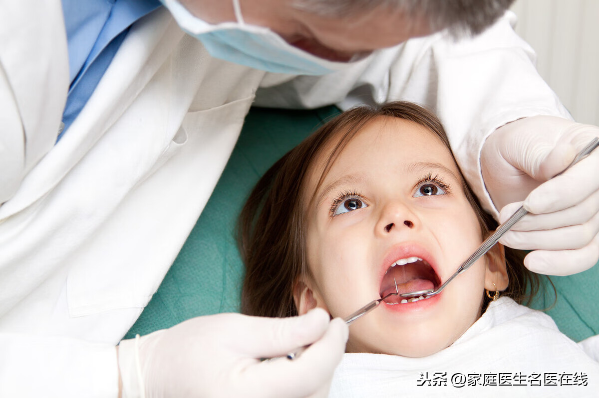 小孩口腔溃疡怎么办?(小孩口腔溃疡怎么办最快愈合)