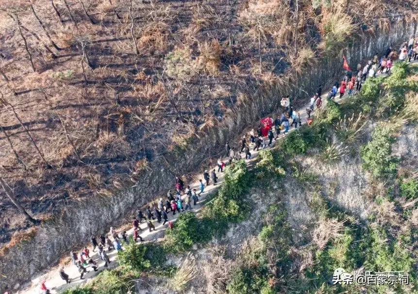 陈氏坟山风水(名墓风水视频)