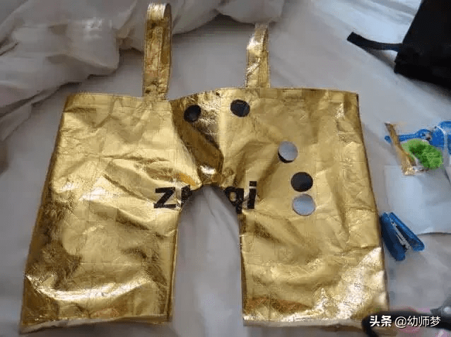 眼睛嘴巴7旧雨伞制作裙子8吸管制作套裙把吸管的一端用线串起来,再缝