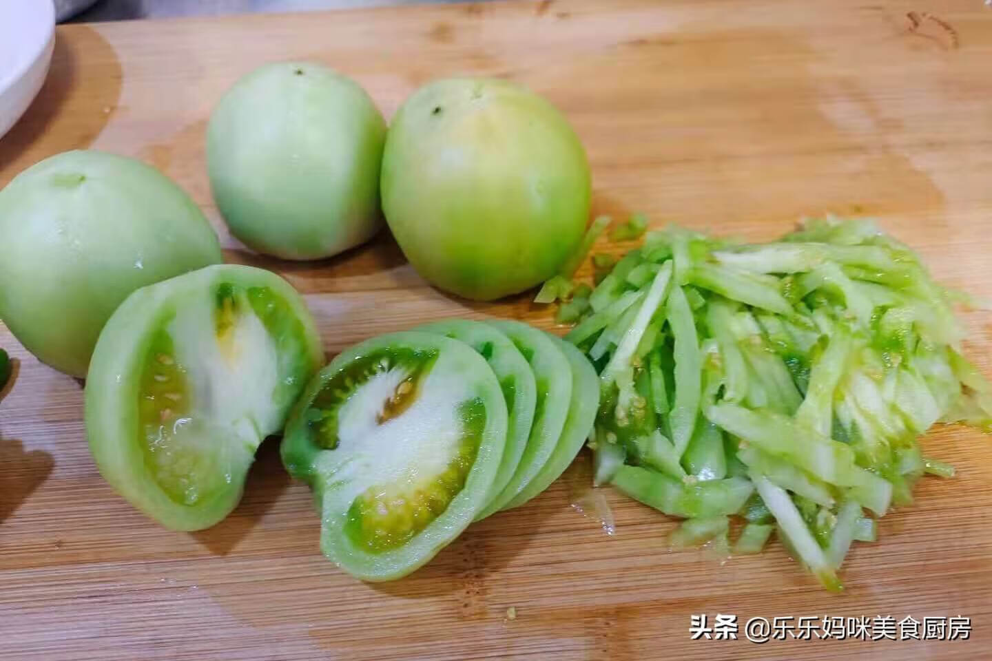 青西红柿能吃吗怎么吃(青西红柿能生吃吗)