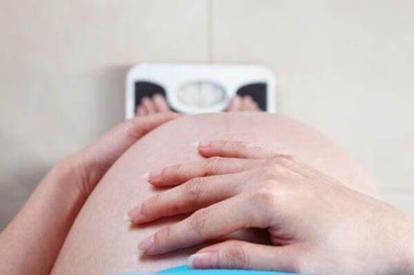 实际孕周38周胎儿大小(怀孕38周宝宝7斤大吗)