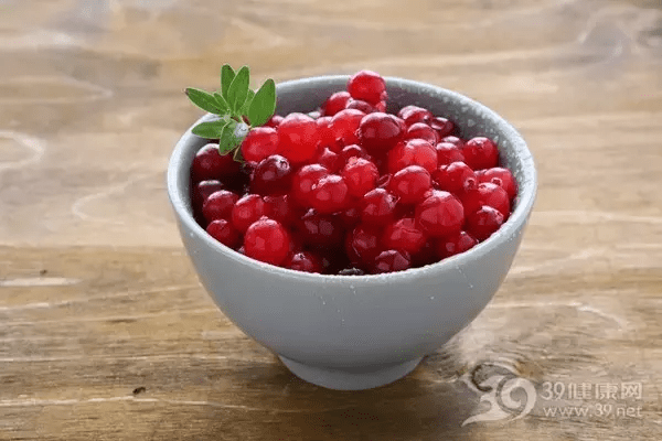 蔓越莓的营养价值有哪些(蔓越莓的营养价值表)