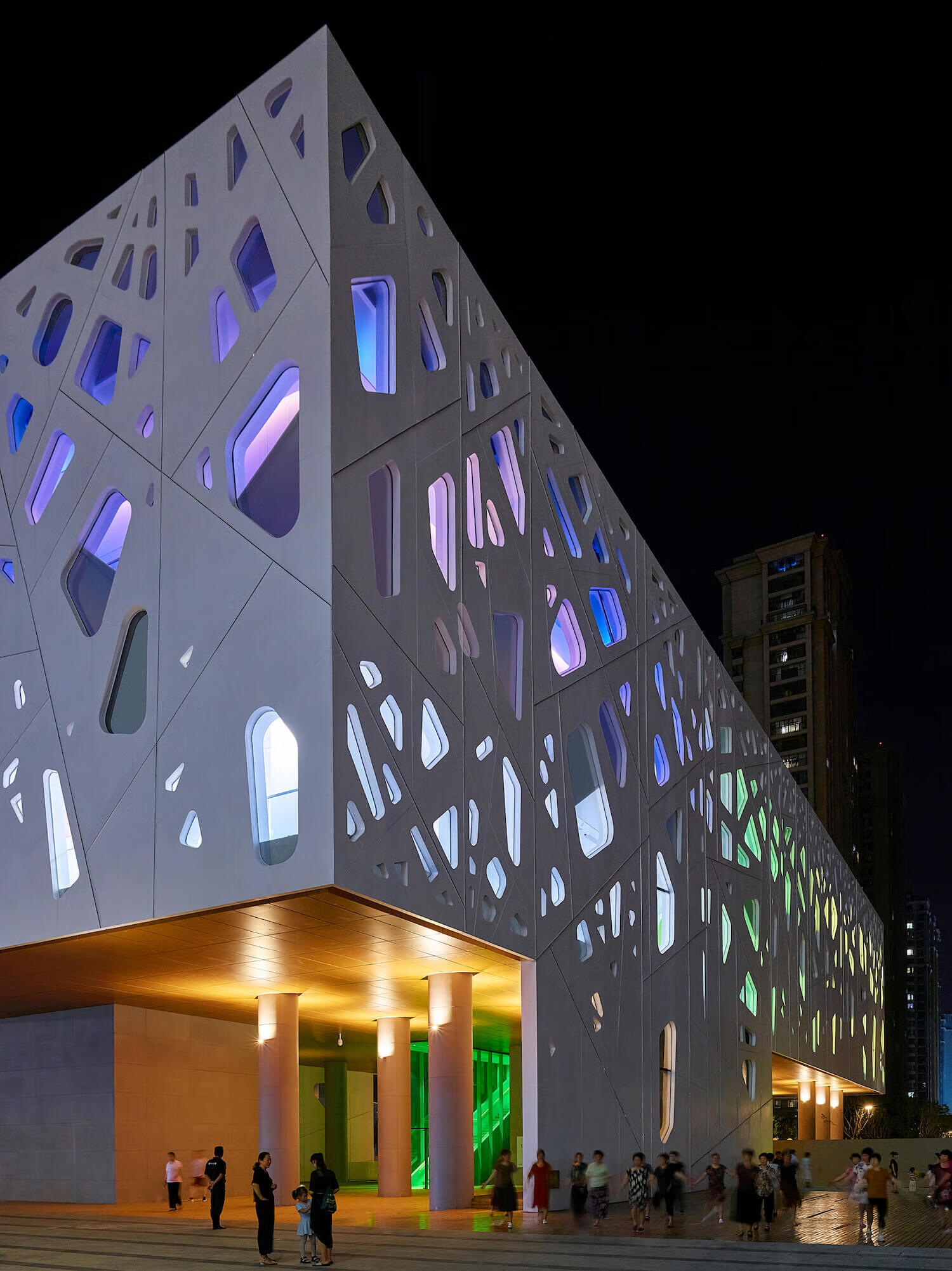 画廊设计图(艺术画廊设计)