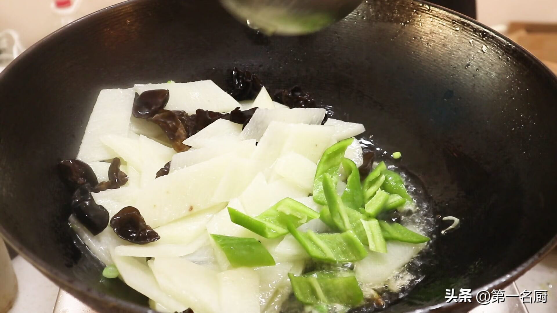 山药怎么做好吃(喜宴上的甜山药怎么做)