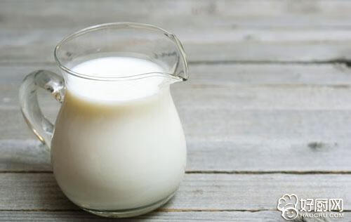 牛初乳的作用是什么(牛初乳的正确吃法)
