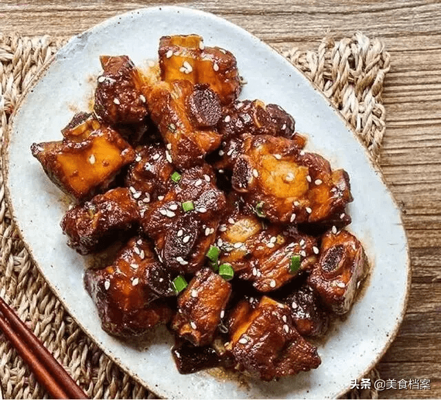 红烧排骨的做法大全窍门(家常最简单的红烧排骨)