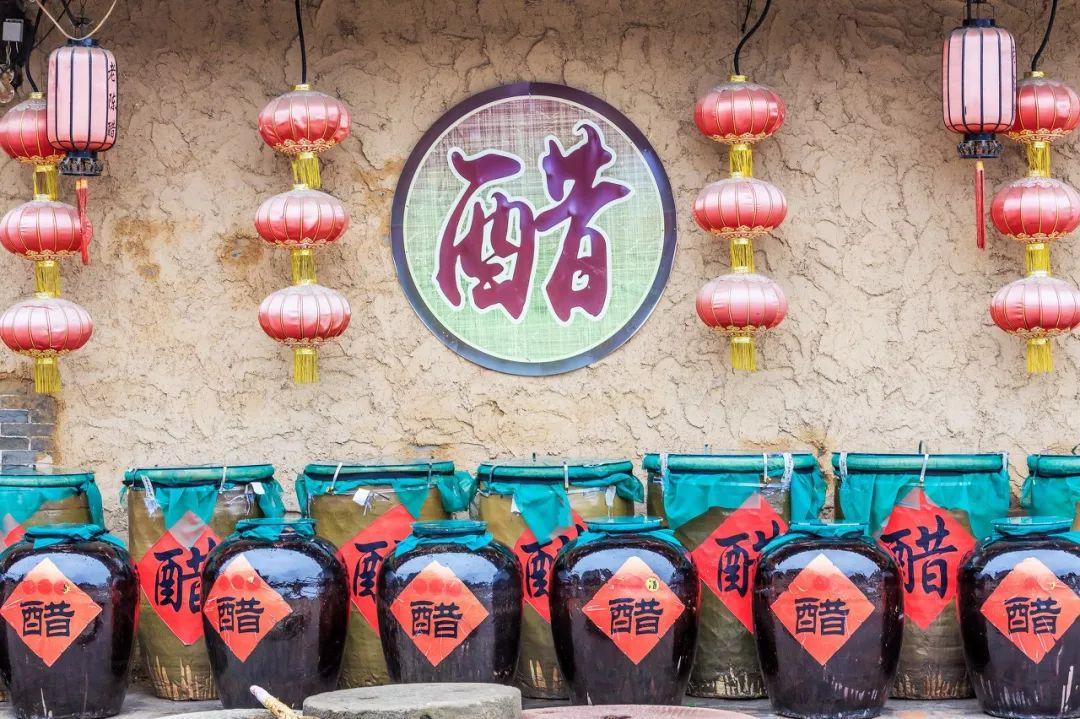 醋精与白醋的功效一样么 醋精和白醋是一样的吗