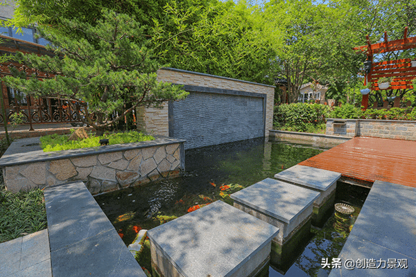 院子里有鱼池风水(庭院鱼池形状与风水)