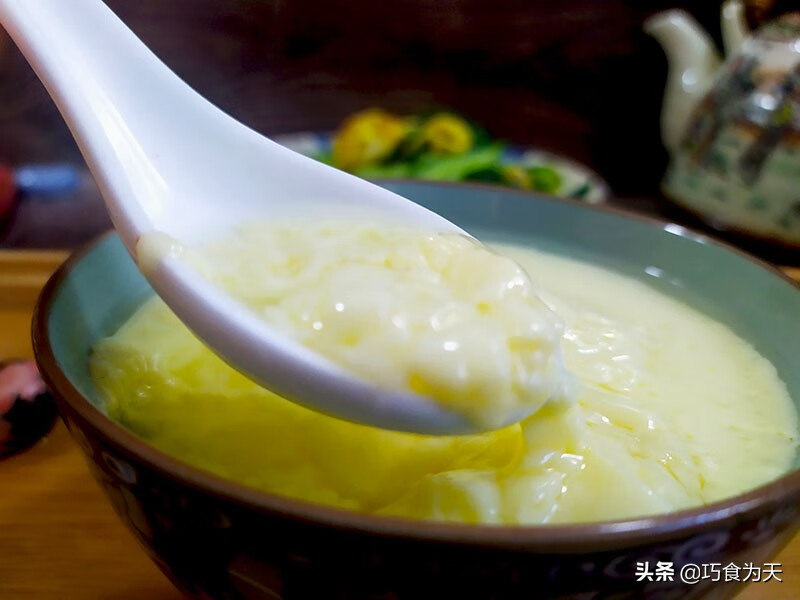 鸡蛋糕怎么蒸又嫩又好吃(请问鸡蛋糕怎么蒸)