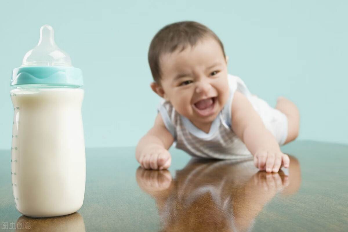 婴儿不吃奶瓶的原因(婴儿不喝奶瓶有什么好办法)