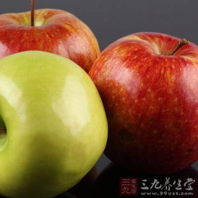 坐月子能吃什么水果最好(产后坐月子能吃什么水果)