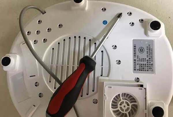 医用蒸汽消毒锅(小型医用消毒锅)