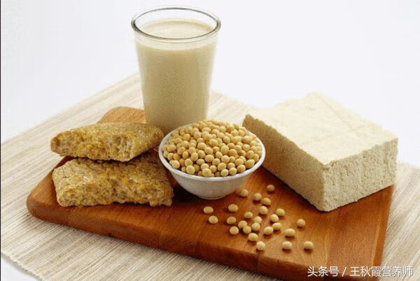 大豆异黄酮能不能丰胸(吃大豆异黄酮后胸大了)