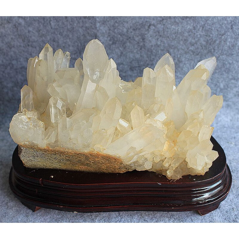 水晶簇是什么(人工培育水晶簇)