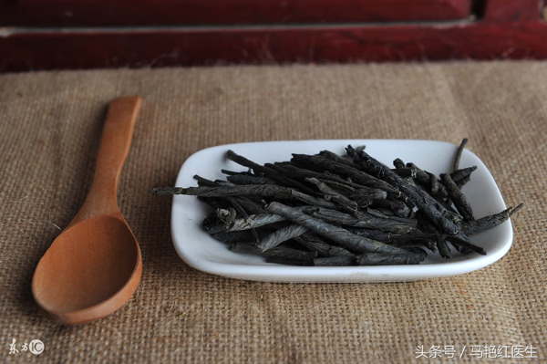 苦丁茶功效是什么(苦丁茶有什么功效和作用)
