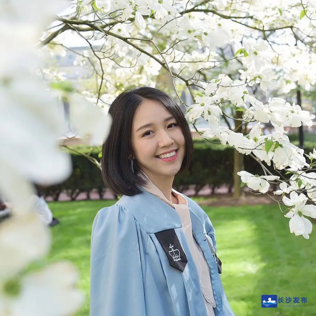 舞蹈女孩英文(唐哥舞蹈女孩)