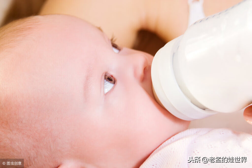 婴儿呛奶后怎么算没事(婴儿呛奶严重做什么检查)