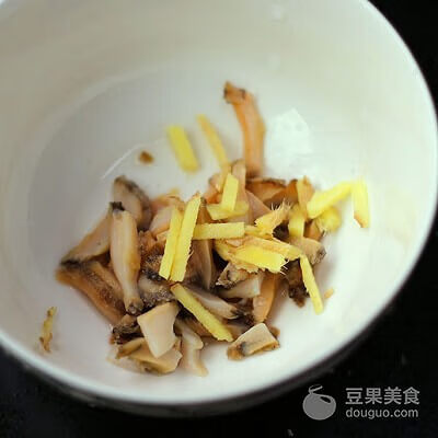 鲍鱼粥的家常做法(婴儿鲍鱼粥的做法)