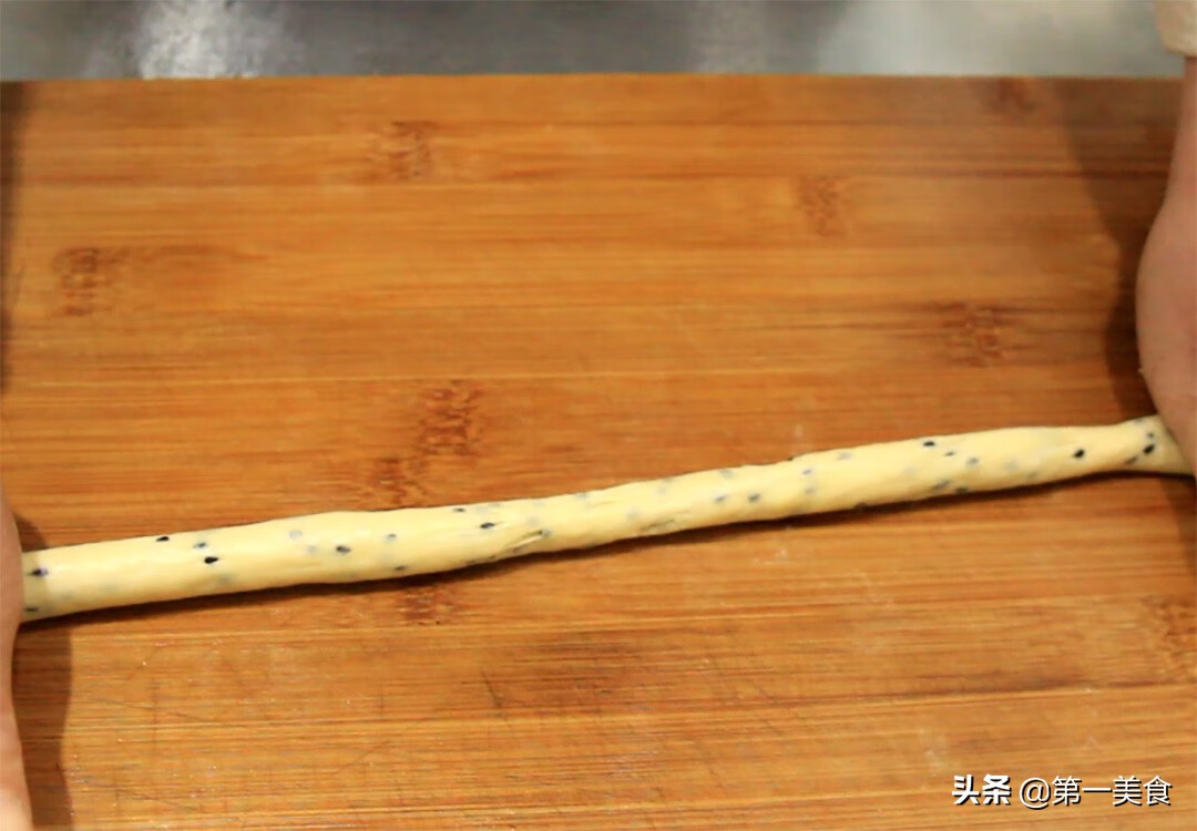 面粉的100种做法大全图片(普通面粉的做法大全)
