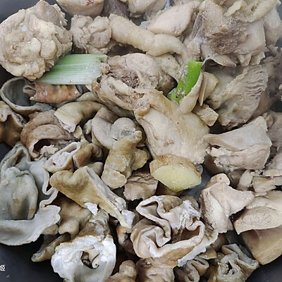 新鲜猪大肠怎么做好吃(猪大肠怎样烧好吃)