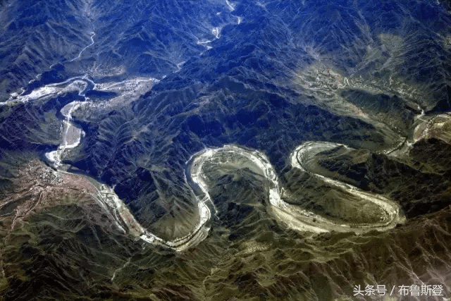 风水龙抱虎地形图(虎形风水)