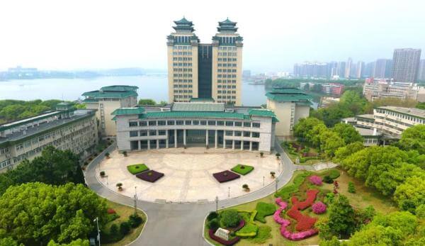 2020年几月开学的(2020年下半年什么时候开学)