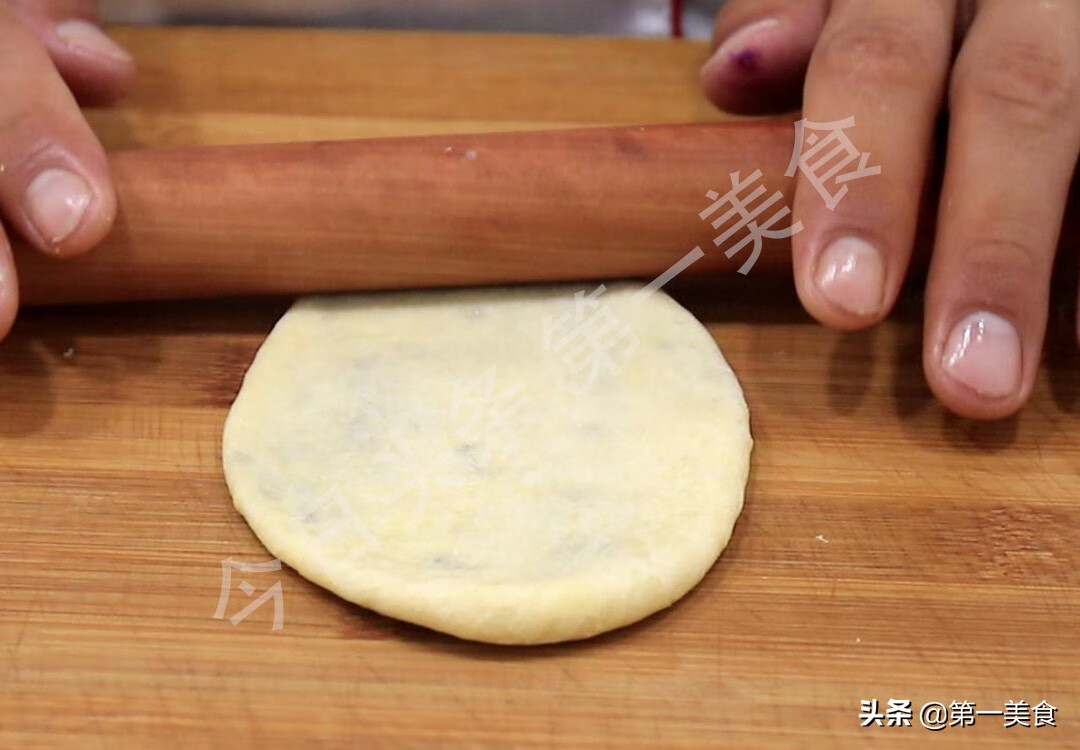 面包制作的方法(做面包的制作方法)