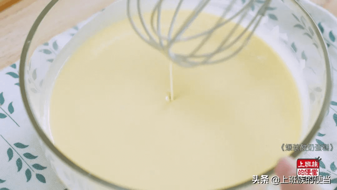 蛋糕的做法家庭做法简单(家庭蛋糕怎么做蛋糕的方法)