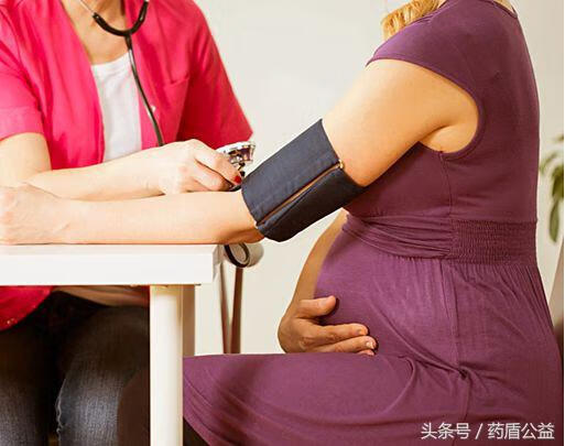高龄孕妇血压低怎么办(孕妇血压低怎么改善)
