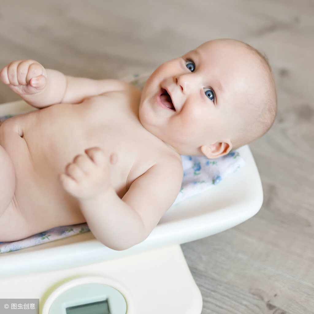 六个月的宝宝发育指标(6个月宝宝发育标准图)