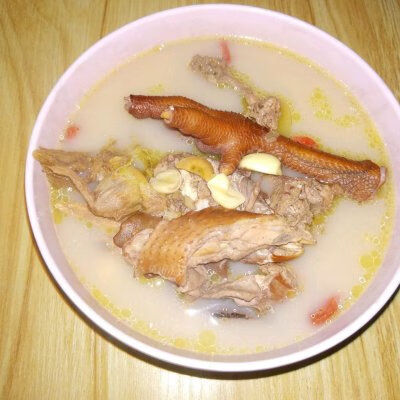 莲蓬怎么吃好吃(莲蓬的吃法与功效)