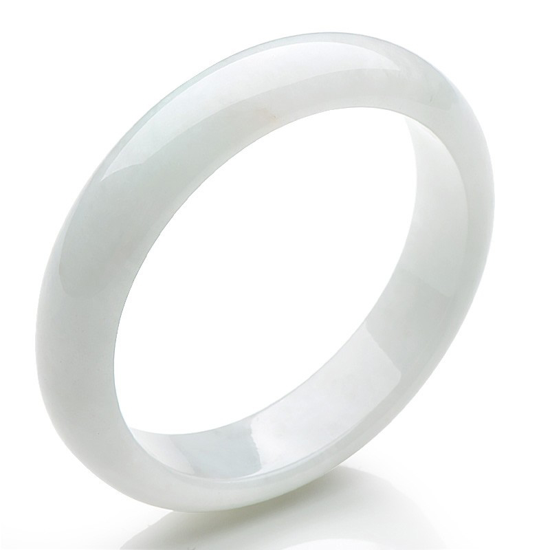 可玉可求 翡翠淡绿色玉手镯