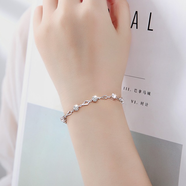 唯一 皓石足银 手链