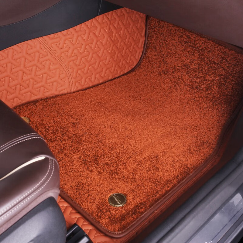 春洋 定制汽车脚垫