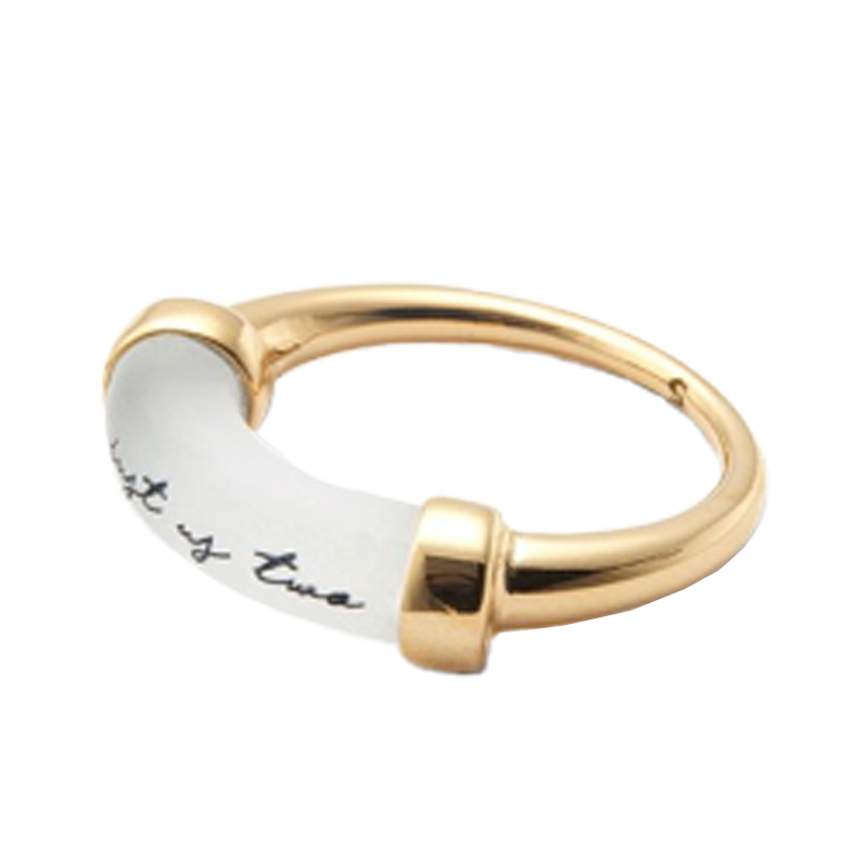 CK 精美字母戒指