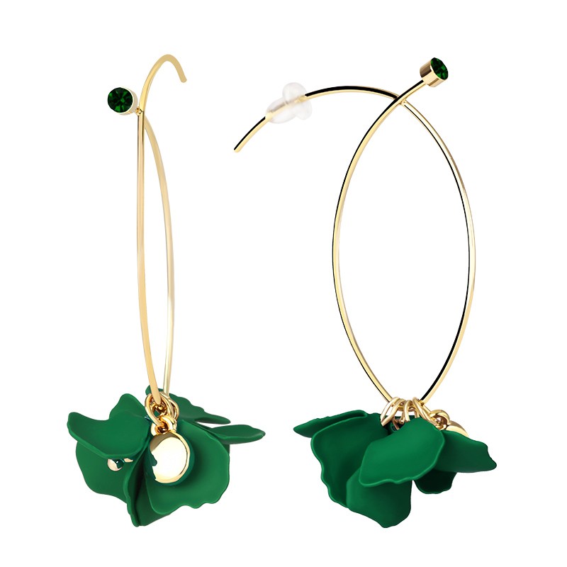 卡俪瑞莎高级感度假风耳饰