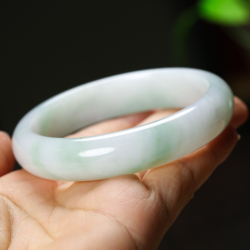 玉友 大量飘花翡翠手镯