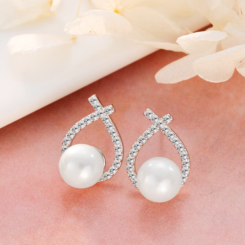 Qlady 简约气质耳饰