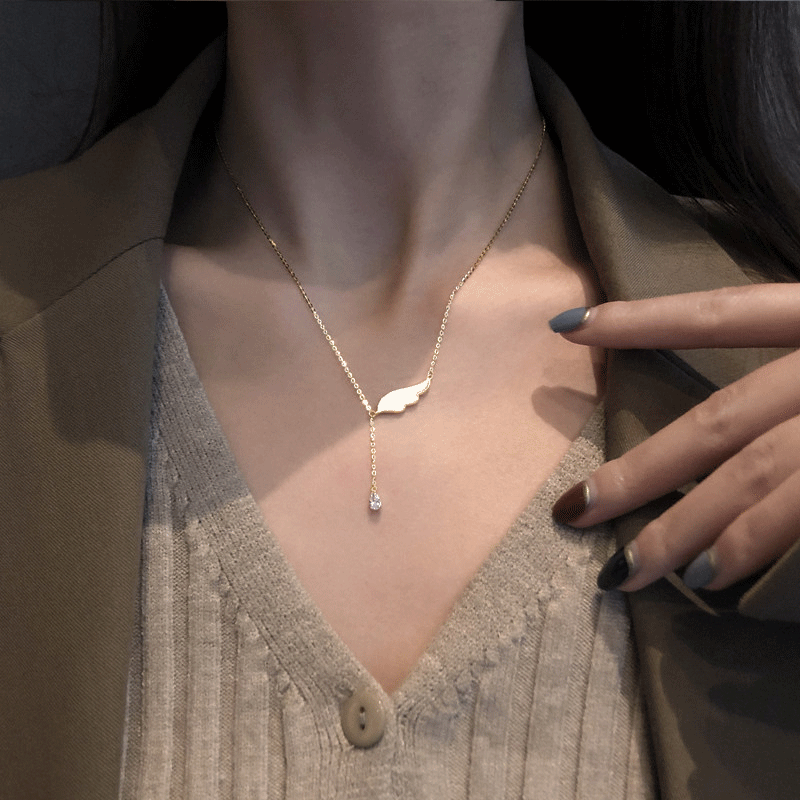 伊黛儿 冷淡风贝壳翅膀 项链