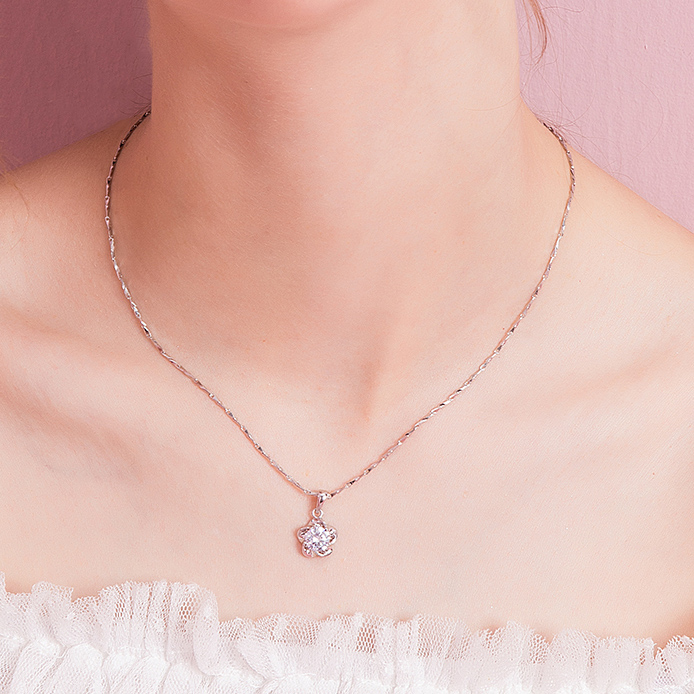 唯一 镶钻纯银项链