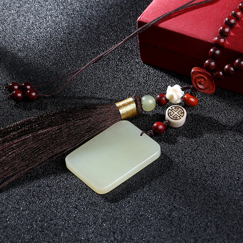 强尔维 玉石菩提子手工汽车挂件