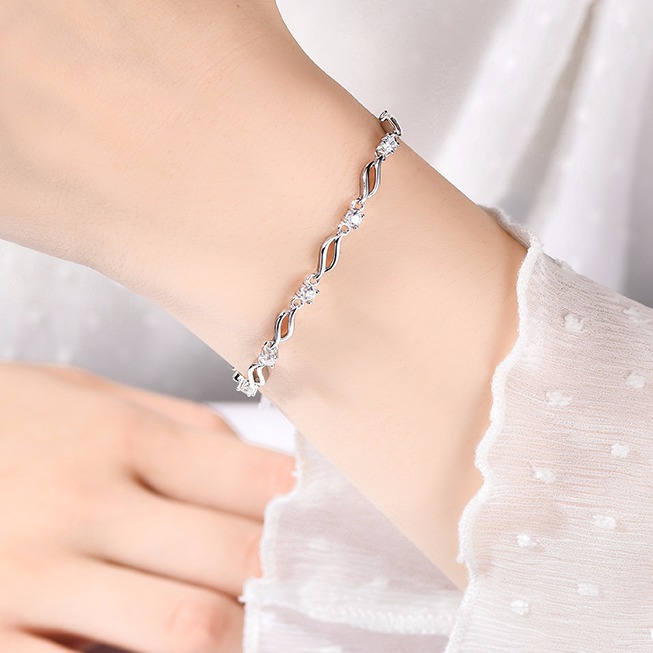 卡蒂罗 合成立方氧化锆手链