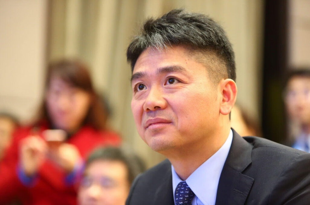 从零到五千亿,为何京东“容不下”刘强东了?退居幕后原因太真实!