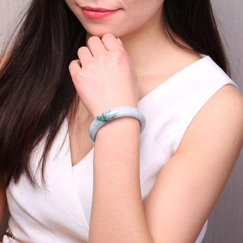 印象眸 飘花糯种翡翠手镯