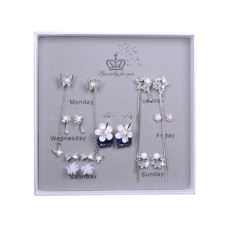 伊黛儿 星期礼盒耳饰