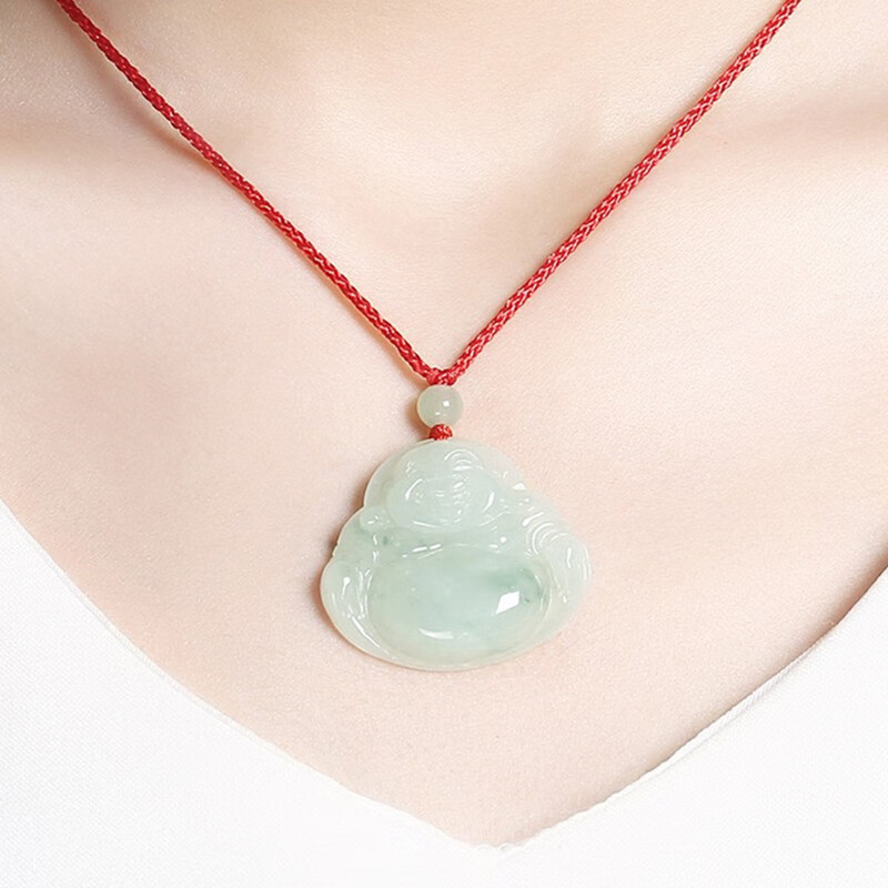 凤禧晶莹灵动翡翠吊坠