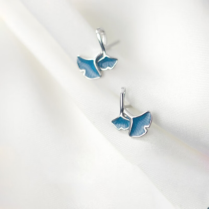 YYEU 蓝色杏叶时尚耳饰