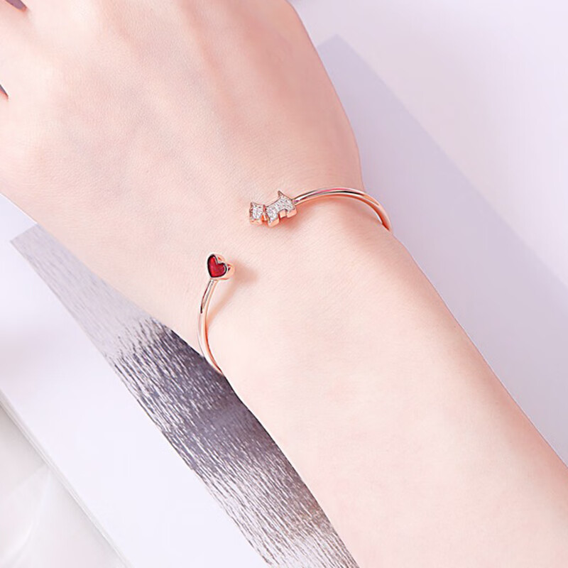 AGATHA 红色爱心小狗手链