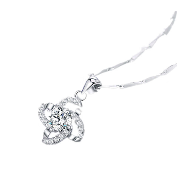 丝芙蒂 四叶草项链