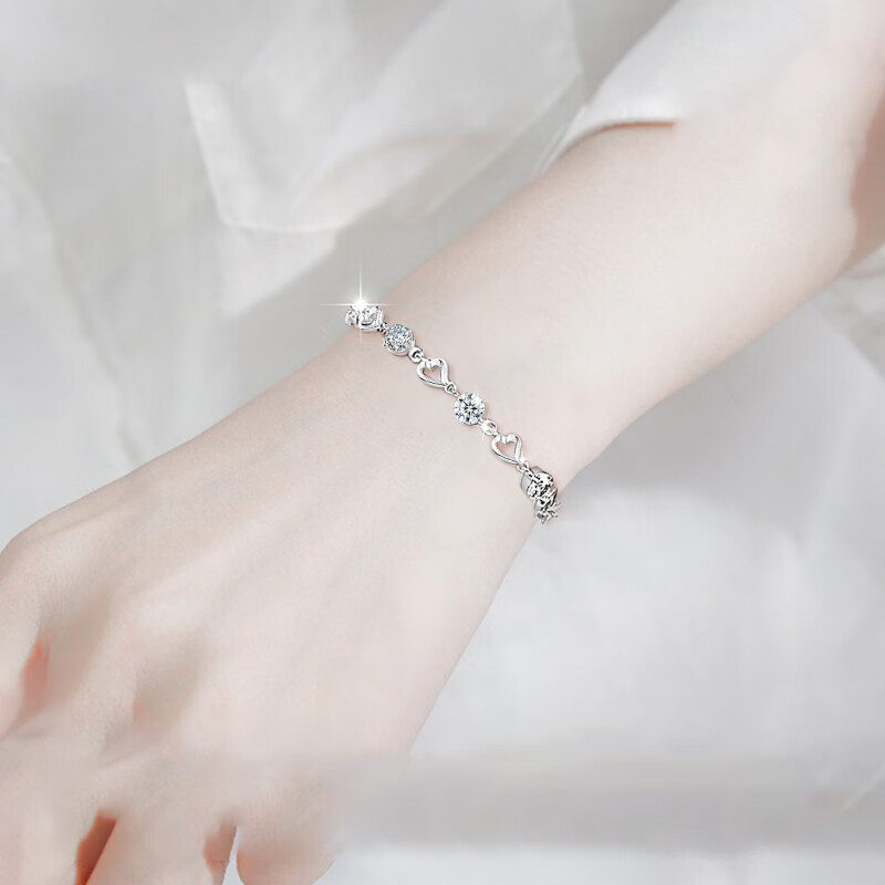 唯一 精美礼盒手链